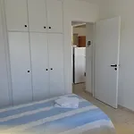 G&e Harbour Apartment