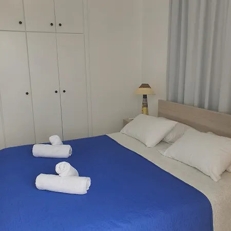 Apartment G&e Harbour Lachi