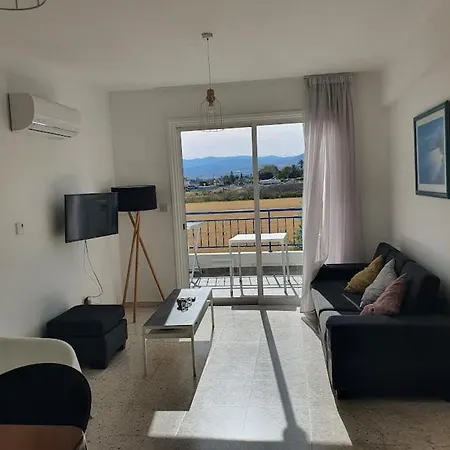 Apartment G&e Harbour Lachi
